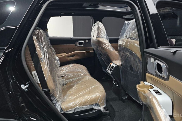 2025 Kia Sorento с пробегом 26 км