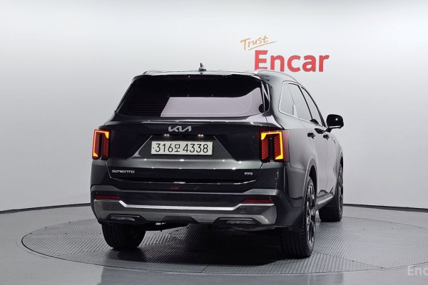 2024 Kia Sorento с пробегом 74 886 км