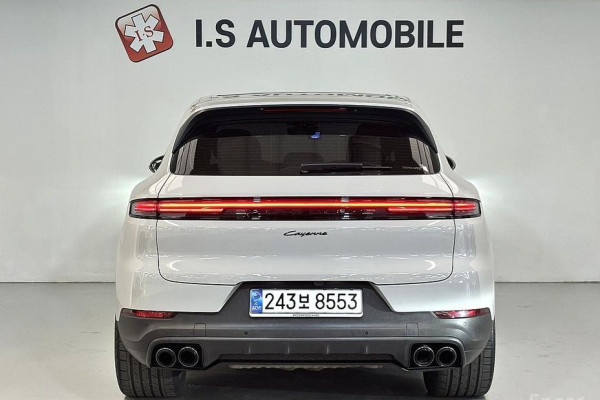 2024 Porsche Cayenne с пробегом 48 000 км