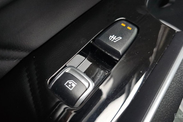 2024 Kia Sorento с пробегом 74 886 км