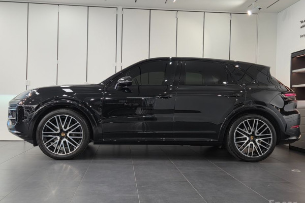 2024 Porsche Cayenne с пробегом 7 740 км