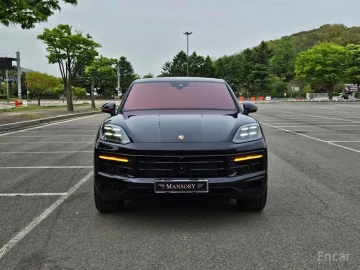 2025 Porsche Cayenne с пробегом 4 700 км