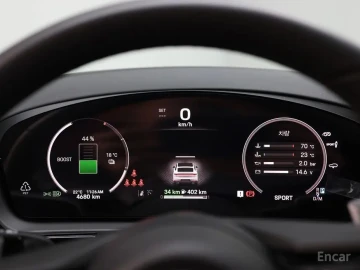 2025 Porsche Cayenne с пробегом 4 700 км