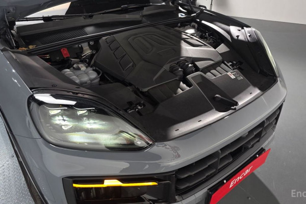 2024 Porsche Cayenne с пробегом 10 560 км