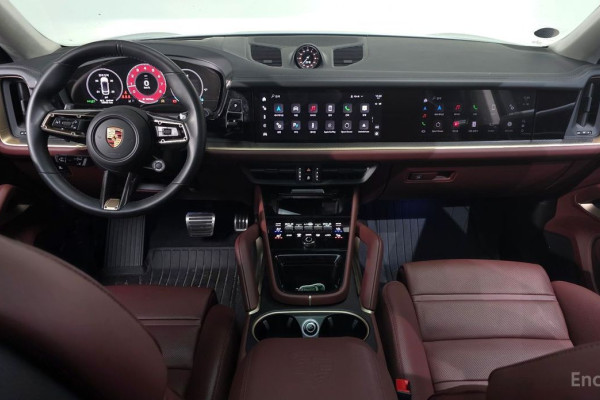 2024 Porsche Cayenne с пробегом 10 560 км