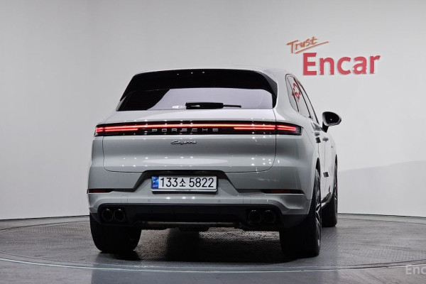 2024 Porsche Cayenne с пробегом 19 194 км