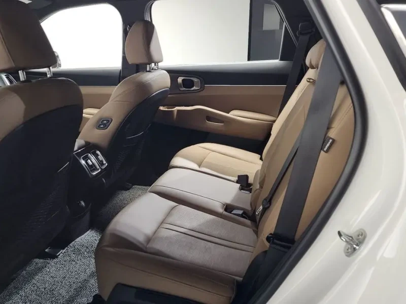 2024 Kia Sorento с пробегом 58 319 км