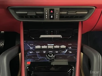 2025 Porsche Cayenne с пробегом 9 146 км