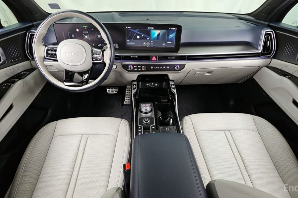 2024 Kia Sorento с пробегом 16 672 км