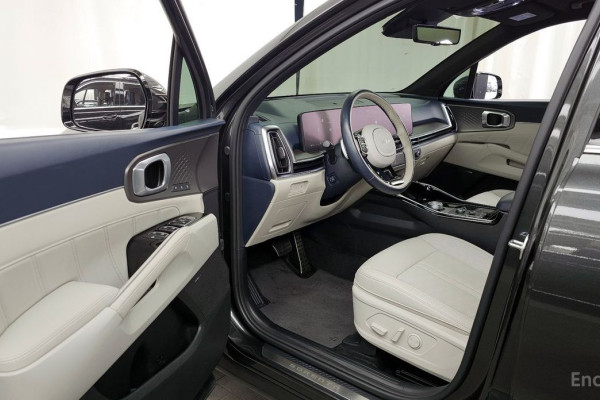 2024 Kia Sorento с пробегом 16 672 км