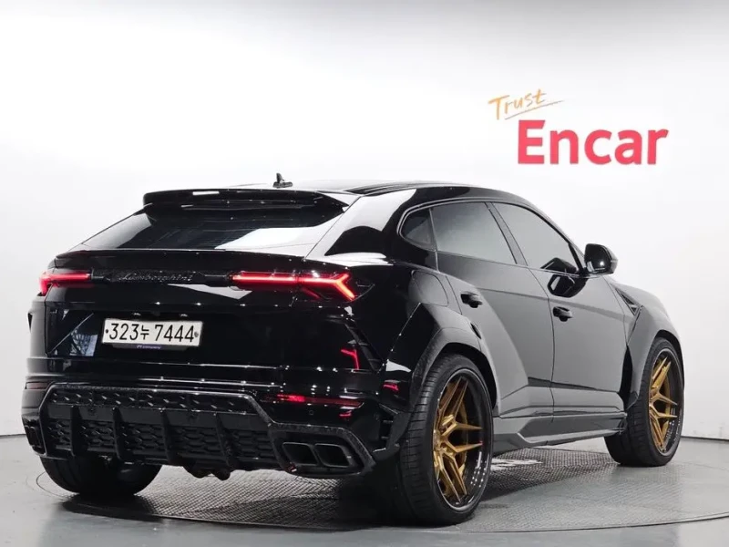 2020 Lamborghini Urus с пробегом 12 958 км