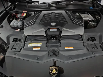 2020 Lamborghini Urus с пробегом 12 958 км