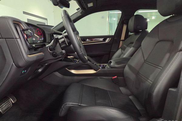2024 Porsche Cayenne с пробегом 7 740 км