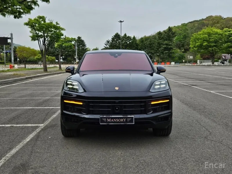 2025 Porsche Cayenne с пробегом 4 700 км