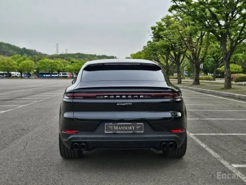 2025 Porsche Cayenne с пробегом 4 700 км