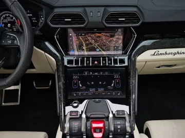 2020 Lamborghini Urus с пробегом 12 958 км