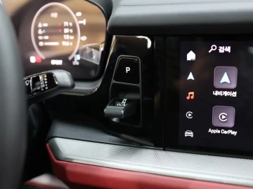 2025 Porsche Cayenne с пробегом 4 700 км