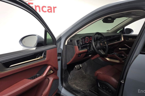 2024 Porsche Cayenne с пробегом 10 560 км