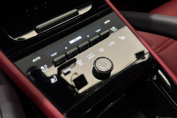 2025 Porsche Cayenne с пробегом 14 070 км