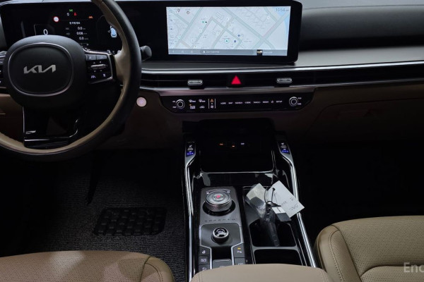 2024 Kia Sorento с пробегом 13 324 км