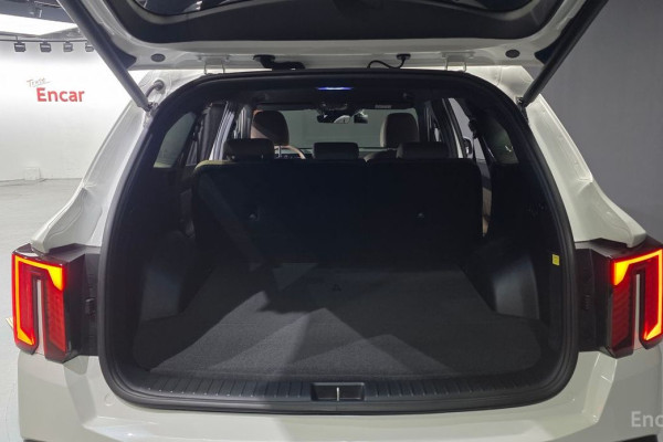 2024 Kia Sorento с пробегом 13 324 км