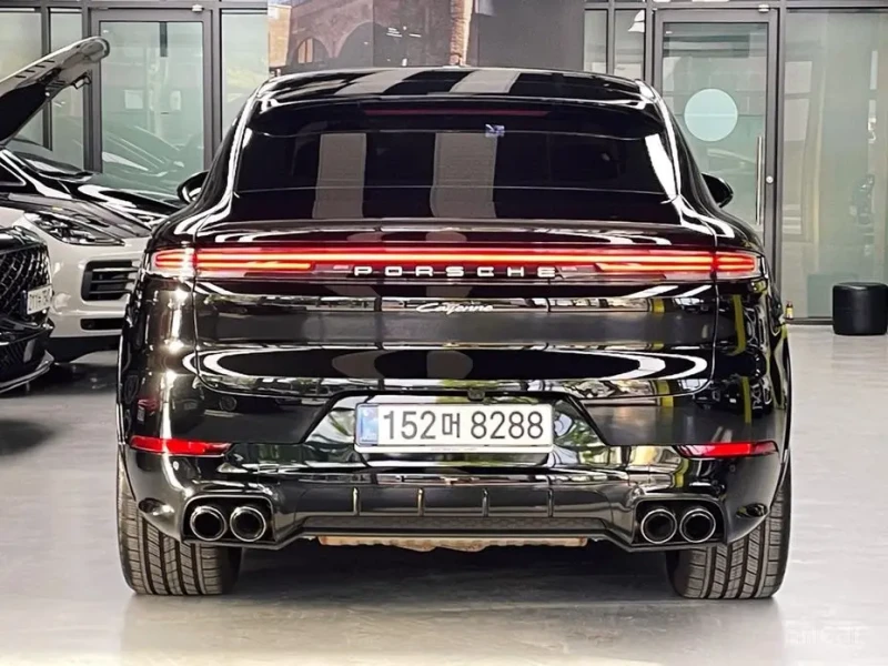 2025 Porsche Cayenne с пробегом 9 146 км