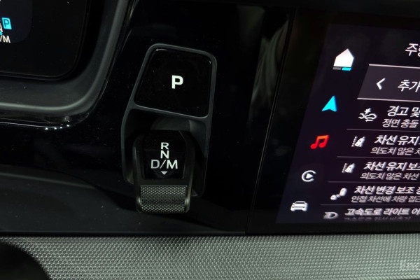 2025 Porsche Cayenne с пробегом 2 342 км