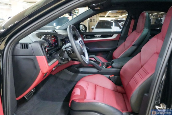 2026 Porsche Cayenne с пробегом 3 500 км