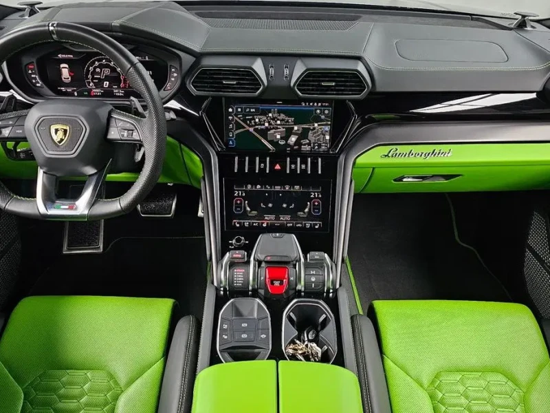 2022 Lamborghini Urus с пробегом 26 007 км