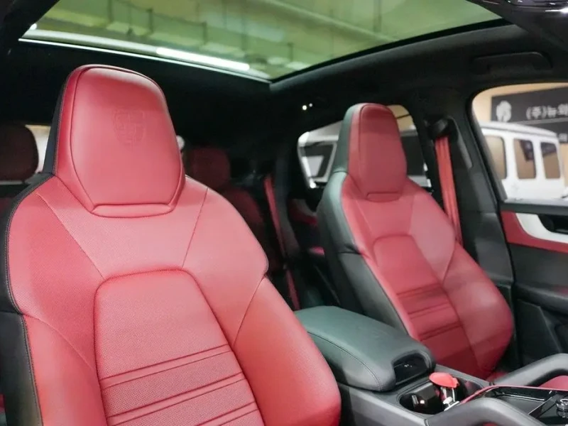 2026 Porsche Cayenne с пробегом 3 500 км