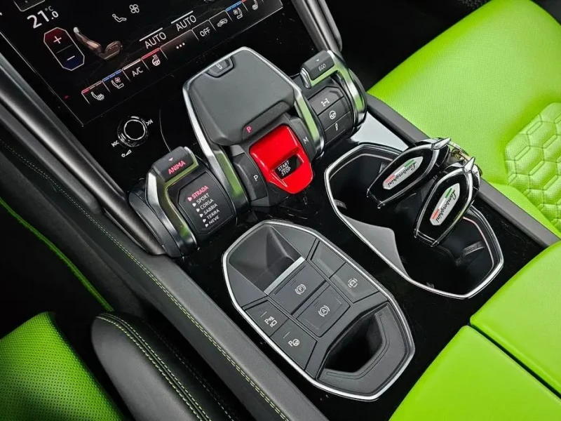 2022 Lamborghini Urus с пробегом 26 007 км