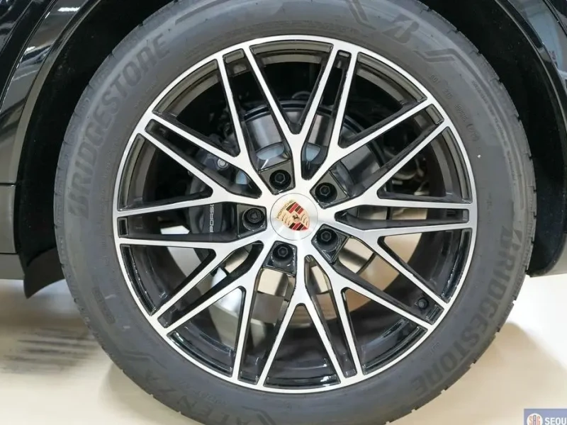 2026 Porsche Cayenne с пробегом 3 500 км