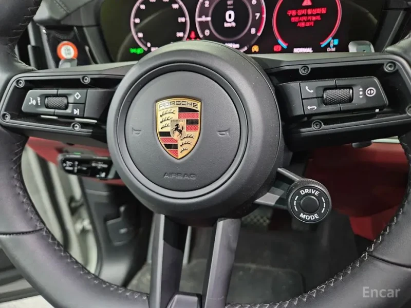 2025 Porsche Cayenne с пробегом 7 690 км