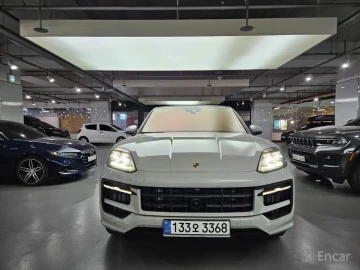 2025 Porsche Cayenne с пробегом 7 690 км