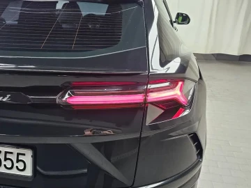 2022 Lamborghini Urus с пробегом 26 007 км