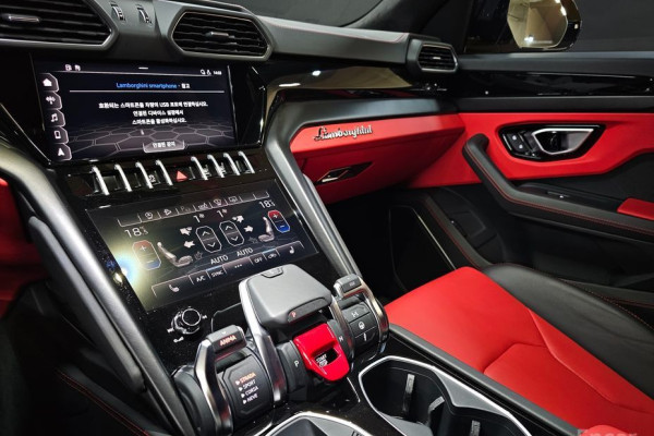 2021 Lamborghini Urus с пробегом 32 000 км