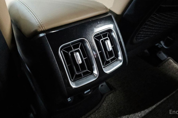 2025 Kia Sorento с пробегом 22 649 км