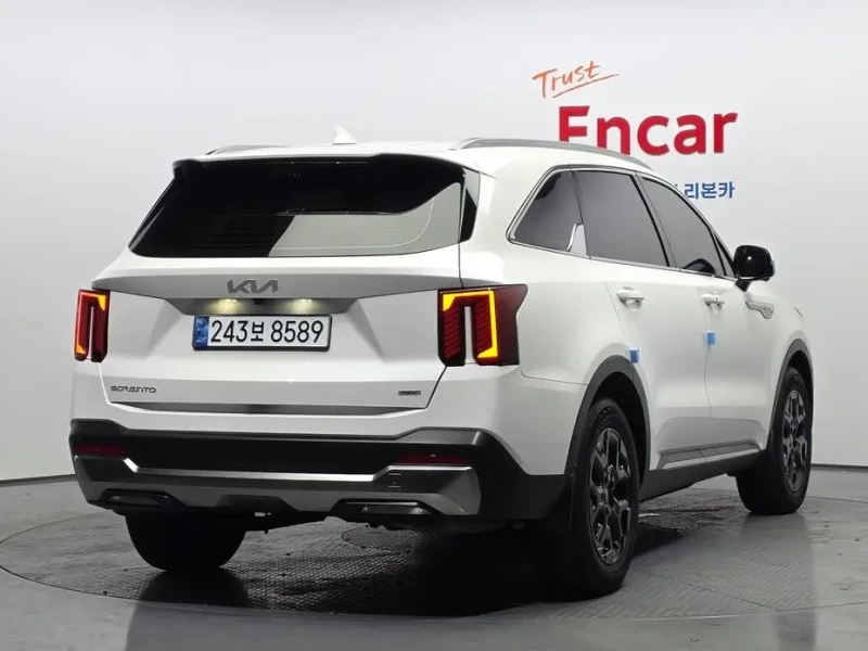 2024 Kia Sorento с пробегом 47 693 км