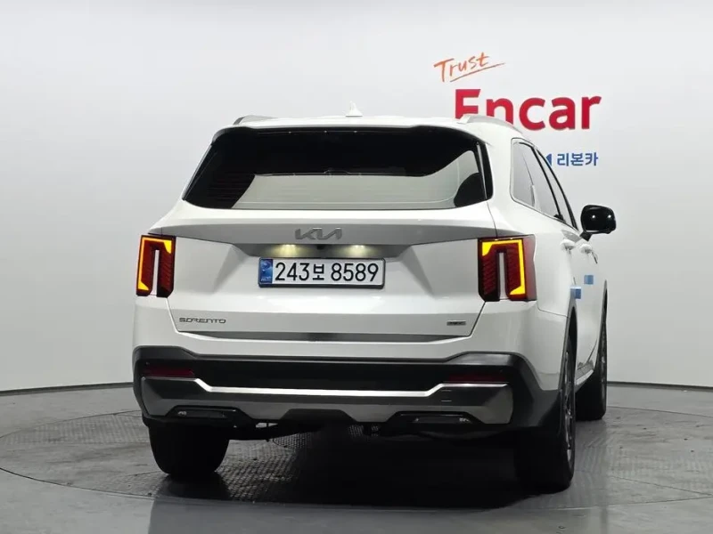 2024 Kia Sorento с пробегом 47 693 км