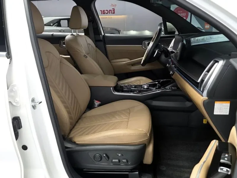 2024 Kia Sorento с пробегом 47 693 км