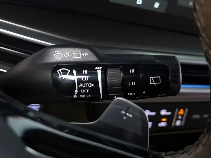 2024 Kia Sorento с пробегом 47 693 км