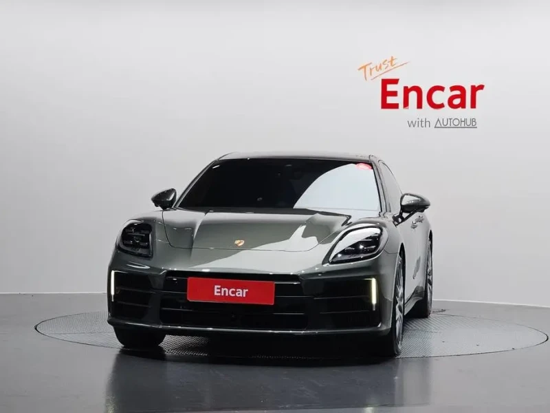 2024 Porsche Panamera с пробегом 4 657 км