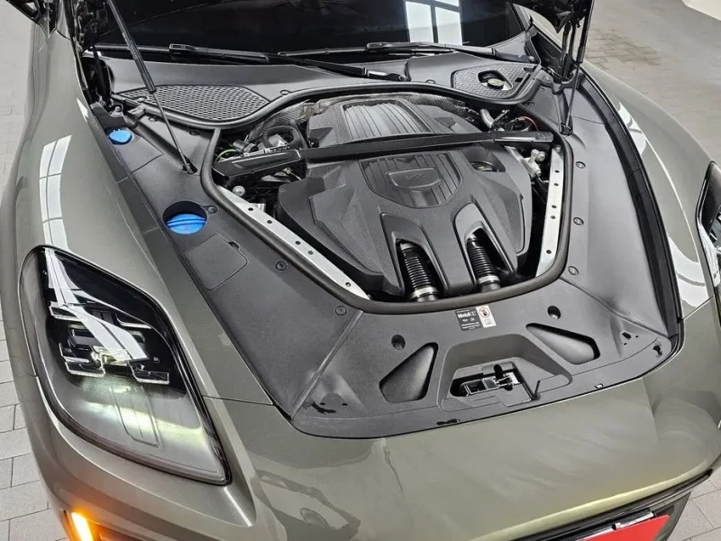 2024 Porsche Panamera с пробегом 4 657 км