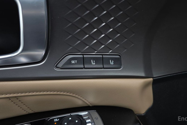 2024 Kia Sorento с пробегом 15 027 км