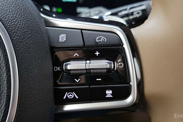 2024 Kia Sorento с пробегом 29 896 км