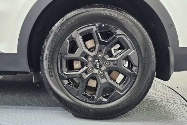 2024 Kia Sorento с пробегом 29 896 км