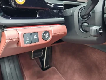 2024 Porsche Panamera с пробегом 4 657 км