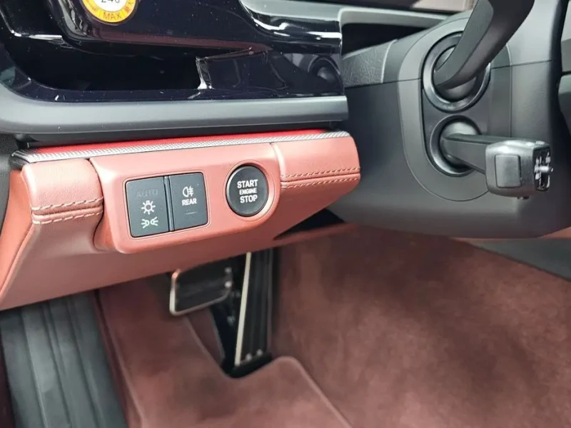 2024 Porsche Panamera с пробегом 4 657 км