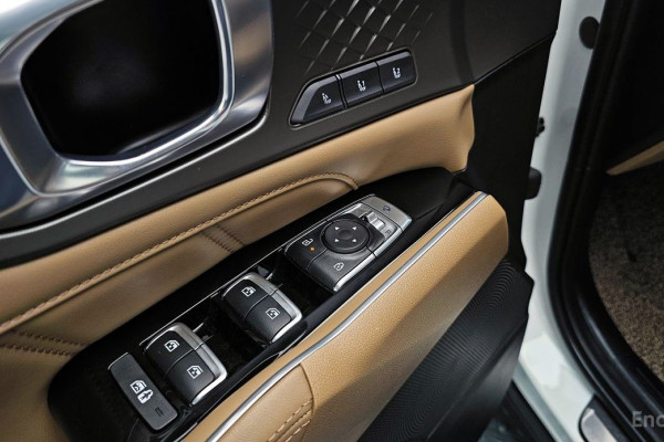 2024 Kia Sorento с пробегом 29 896 км