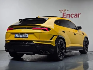 2024 Lamborghini Urus с пробегом 15 312 км